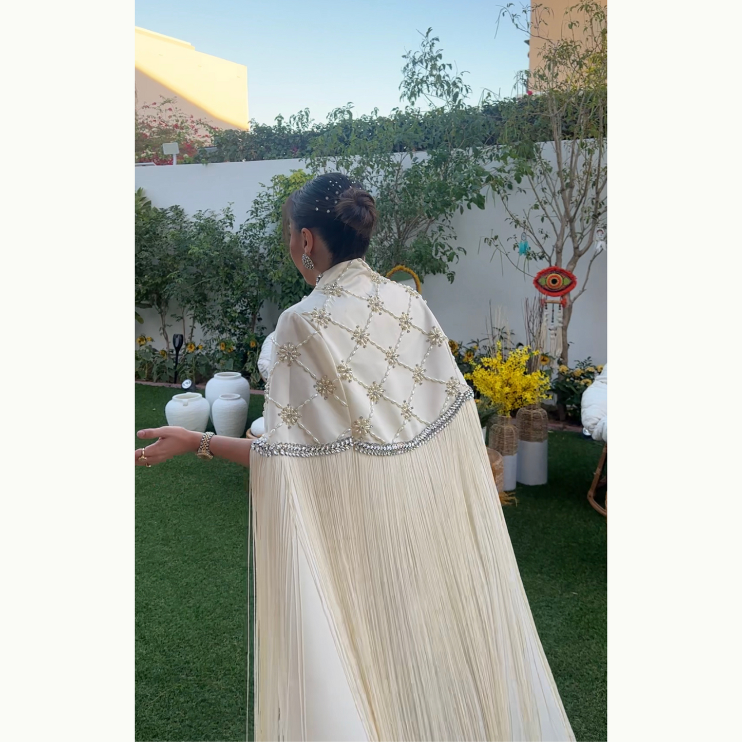Alzena cape