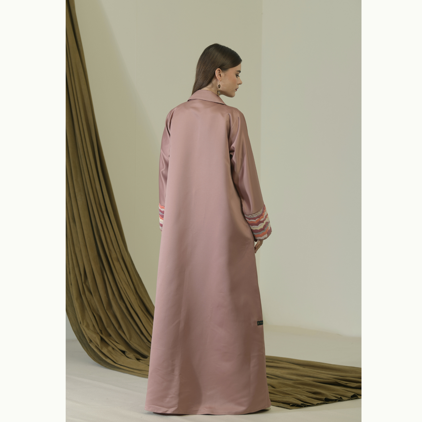 Ember Abaya